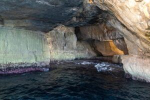 window cave in malta blue grotto charter
