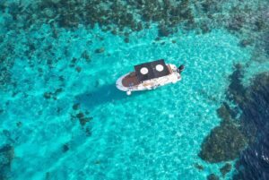 Explore Blue Lagoon, Comino & hidden caves. Comfortable, customizable