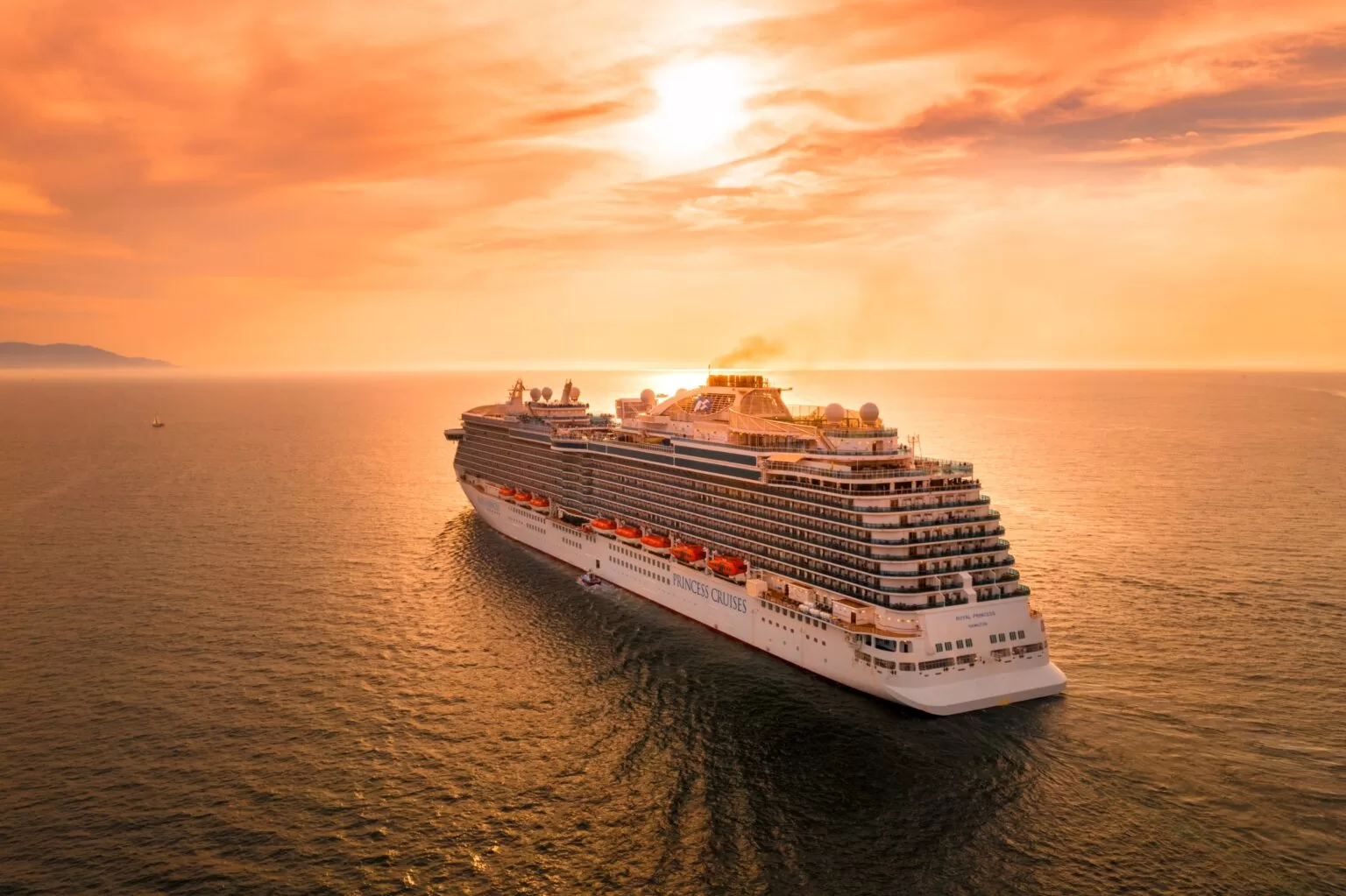 Cruise liner in Malta harbor