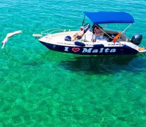 Full day private boat Malta jumping off boat